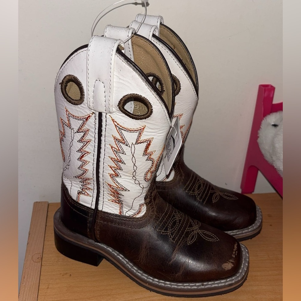 Toddler boots